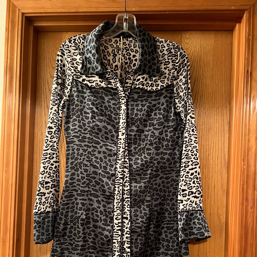Moo Country - Silk - Snap Shacket - S